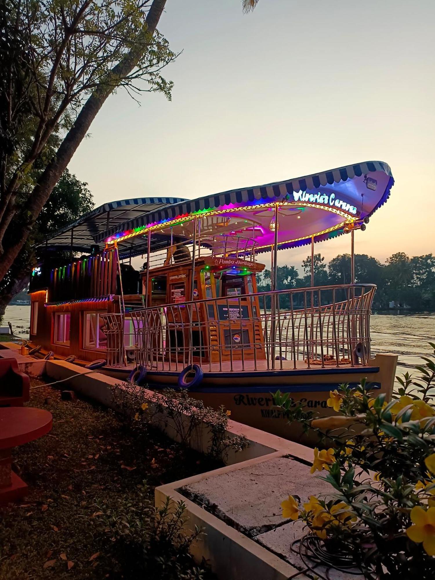 The Pamba Heritage Villa Champakulam Экстерьер фото